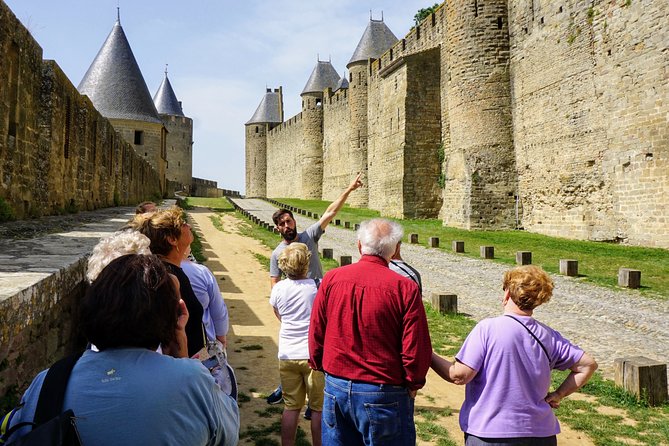 Private guided tour of the city of Carcassonne - What the 90-minute format gives you