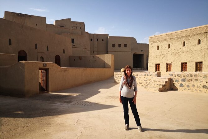 Private Historical Tour - Nizwa Fort - Nizwa Souq - Bahla Fort - Jabreen Castle - Nizwa Fort: Oman’s great inland stronghold