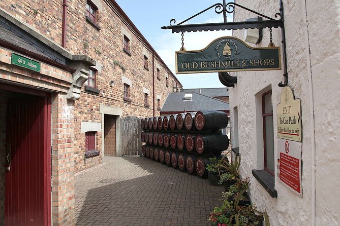 Private Tour - Causeway, Castles & Whiskey Tour - Game of Thrones - Bushmills Distillery and the final taste of the day