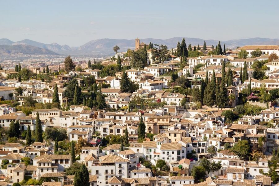 Private tour in all complete complex of Alhambra with ticket - Generalife Gardens: a change of mood