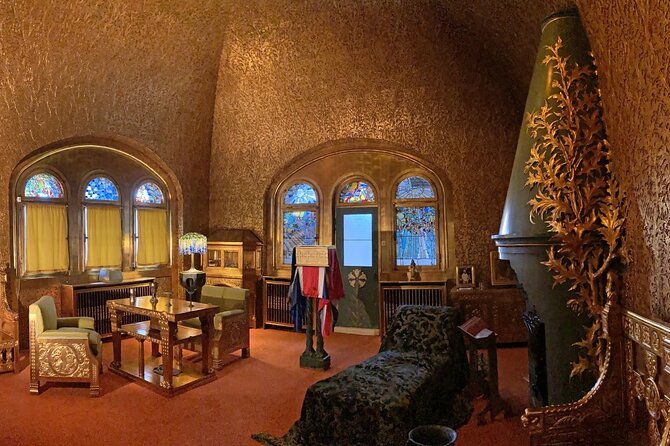Private Tour in Bran Castle, Peles Castle, and Brasov - What the $118.96 price really covers