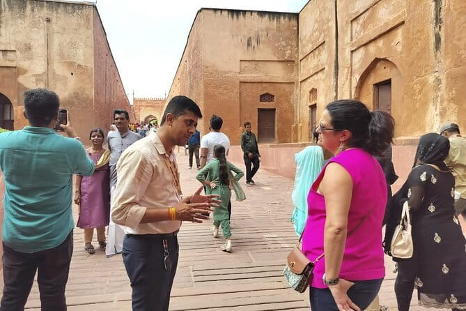 Private Tour of Taj Mahal, Agra Fort & Baby Taj with Agra Pick-up - Why this private Agra tour works well