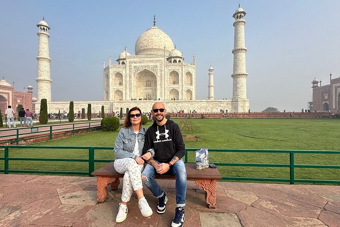Private Tour of Taj Mahal & Agra Fort with a Professional Guide - Exploring Agra Fort’s palaces and audience halls