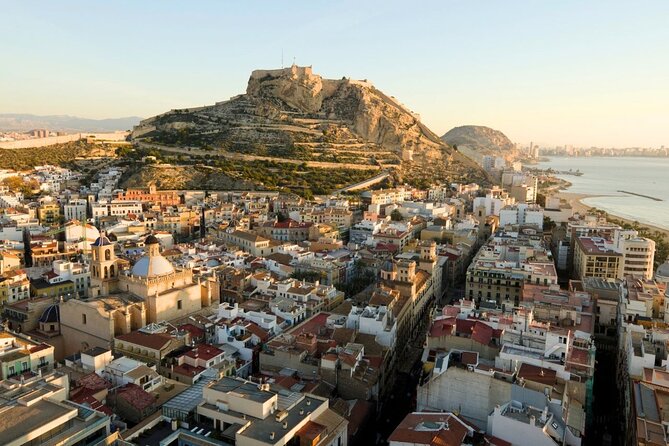 Private Tour to Alicante Bullring and Santa Bárbara Castle - Timing, meeting point, and practical details