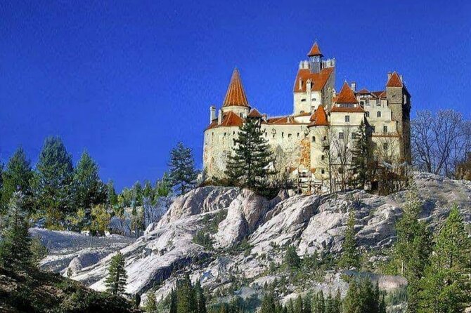 Private Tour to Dracula's Castle, Brașov City & Peleș Castle - Brașov’s old center between castle visits