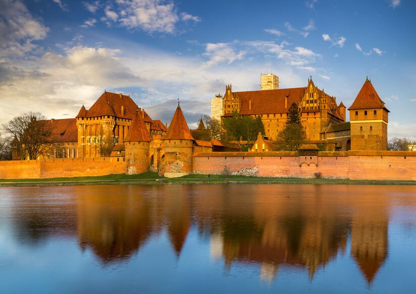 Private transportation to the Malbork Castle from Gdansk - Should you book this Malbork Castle transfer?