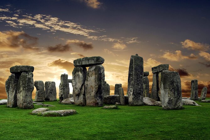Private Windsor Castle, Stonehenge, The City of Bath Day Tour - Stonehenge brings the ancient mystery close