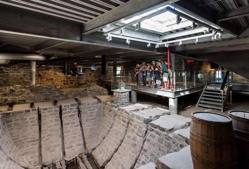 Québec City: Saint-Louis-Forts-and-Châteaux visit - What lies beneath Dufferin Terrace