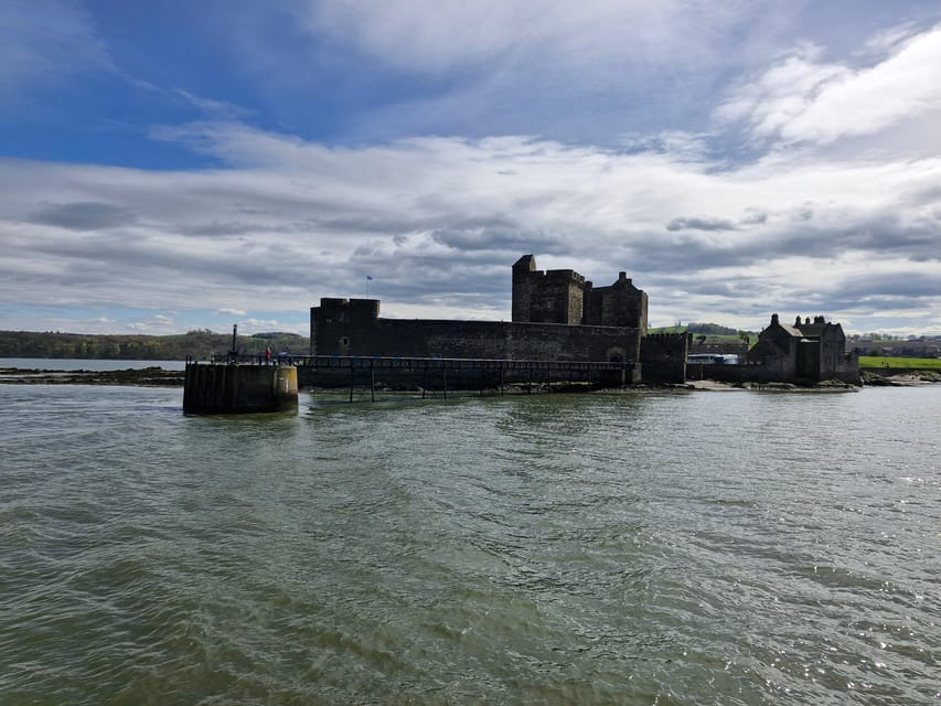Queensferry: Firth of Forth Blackness Castle Cruise - Passing Limekilns and the Fife shore