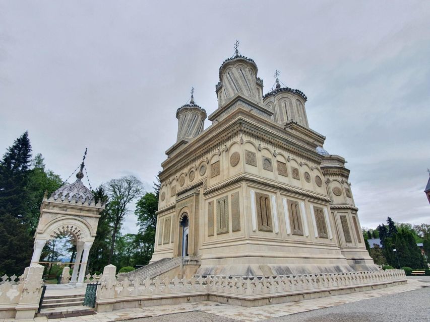 Real Dracula Princely Court and Real Dracula's Fortress - Why this is more than a Dracula day trip