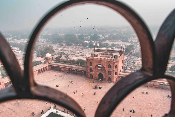 Red Fort & Old Delhi: Half Day Heritage Walking tour - The Red Fort is a strong finish, but protect your time