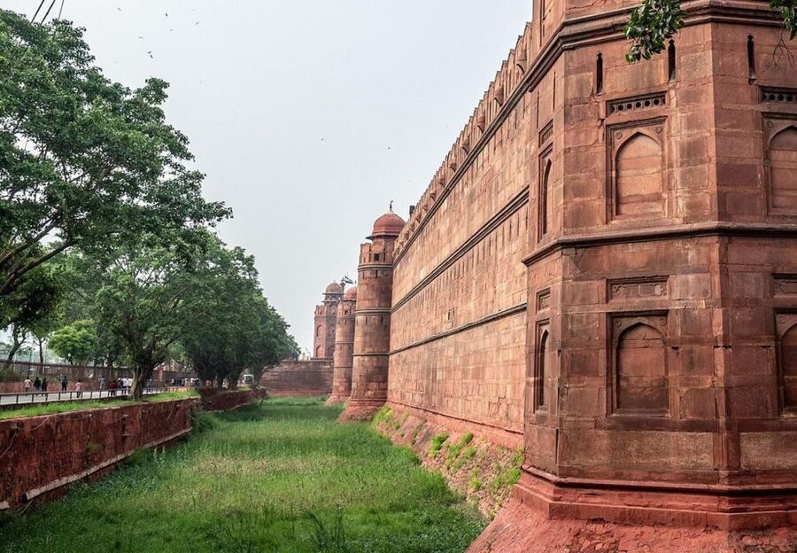 Red Fort Skip-the-Line E-tickets & guide Delhi transfers - Key points to know before booking