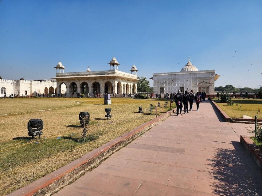 Red Fort Skip-the-Line E-tickets & guide Delhi transfers - Why the Red Fort deserves a place in your Delhi plans