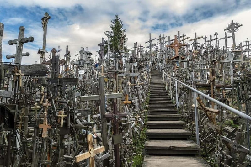 Riga: Hill of Crosses, Guided Rundale Palace & Bauska Castle - Key points to know before booking