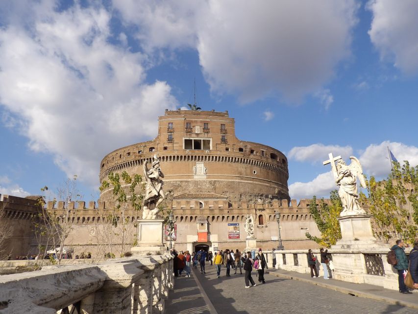 Rome: Castel Sant’Angelo Entrance Ticket with Audioguide - Following the route through Hadrian’s mausoleum