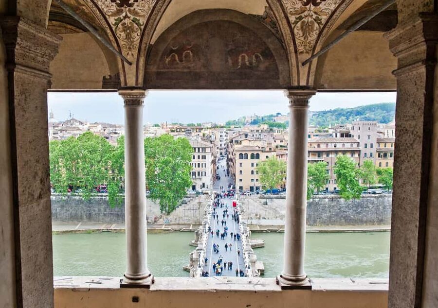 Rome: Castel Sant'Angelo Entry Ticket & Digital Audioguide - Papal rooms, artwork, and historic displays