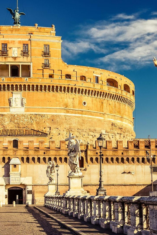 Rome: Castel Sant'Angelo Reserved Entry - Prison stories that change the mood