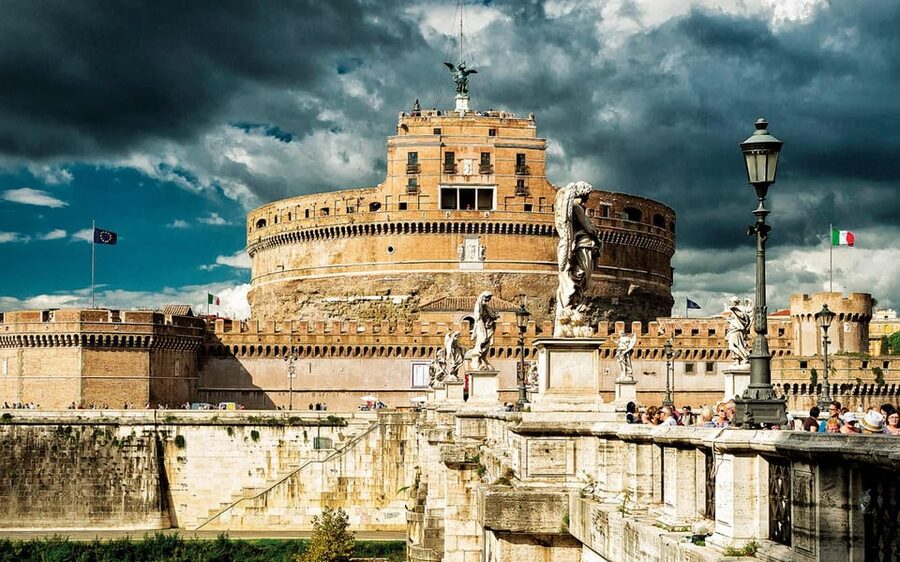 Rome: Castel Sant'Angelo Reserved Entry - Should you book Castel Sant’Angelo Reserved Entry?