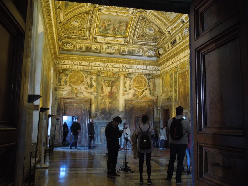 Rome: Castel Sant'Angelo Skip the Line Private Tour - The treasury room and the castle’s more serious side