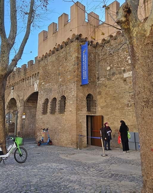 Rome: Passetto di Borgo Tour & Castel Sant’Angelo Ticket - Walking the Passetto, Rome’s papal escape corridor