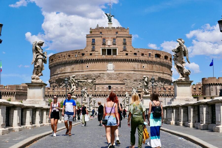 Rome Pre-Reserved Shared or Private Tour Castel Sant'Angelo - Practical details that affect your choice