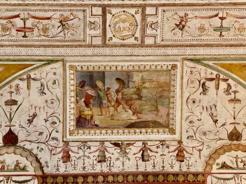 Rome Pre-Reserved Shared or Private Tour Castel Sant'Angelo - Meeting your guide at Ponte Sant’Angelo