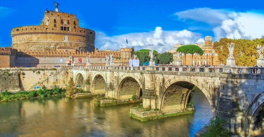 Rome: Small Group Guided Tour of Castel Sant'Angelo - Why Castel Sant’Angelo is worth two hours