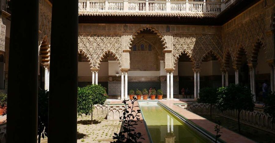 Royal Alcázar of Seville Skip-the-Line Guided Tour - Why the Royal Alcázar Deserves Your Time