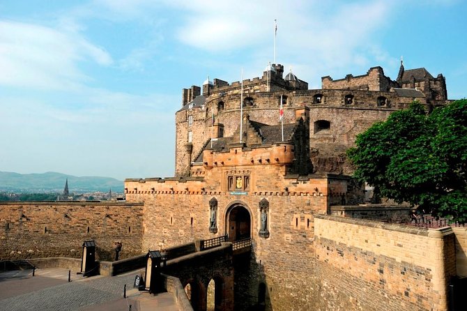 Royal Mile and Edinburgh Castle - Small Group Walking Tour - Why this Royal Mile walk works so well