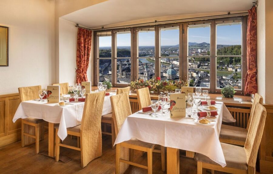 Salzburg: Best of Mozart Fortress Concert and Dinner - Practical details that can make or break the night