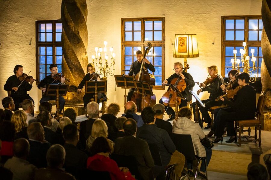 Salzburg: Best of Mozart Fortress Concert and Dinner - Should you book the Fortress Mozart dinner and concert?