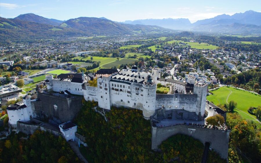 Salzburg: Hohensalzburg Fortress Admission Ticket - The Prince’s Chambers and Gothic interiors