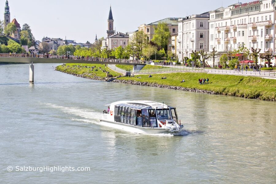 Salzburg: River Cruise, Dinner & Fortress Concert - The Salzach cruise from the old town