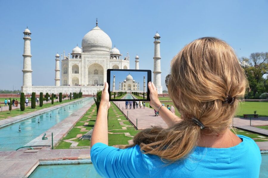 Same Day Taj Mahal, Fort & Baby Taj Tour from Delhi by Car - The long Delhi to Agra run