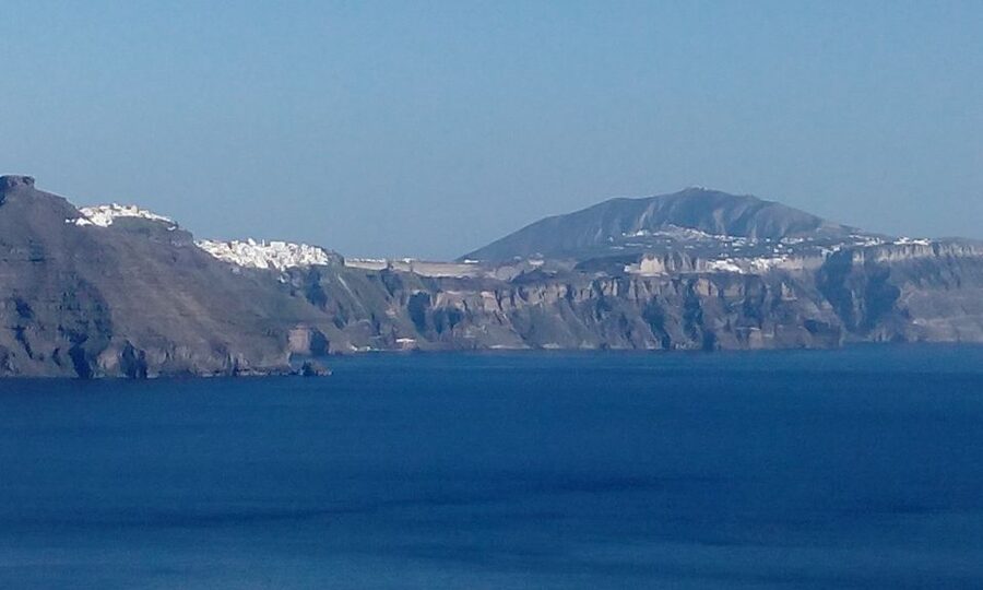 Santorini: Small-Group Highlights Tour of Venetian Castles - A full day beyond Santorini’s postcard view
