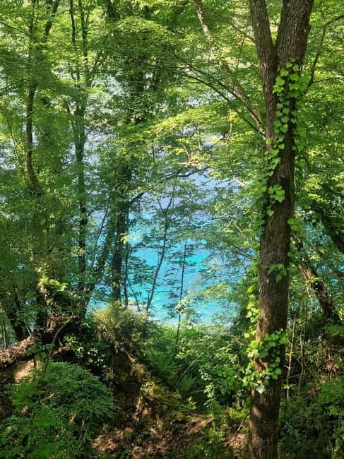 Sarande: Blue Eye Kayak and walking tour & Lekursi Castle - The Blue Eye spring is beautiful but busy