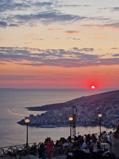Sarande: Blue Eye Spring and Lekursi Castle Sunset Tour - The guide can make the difference