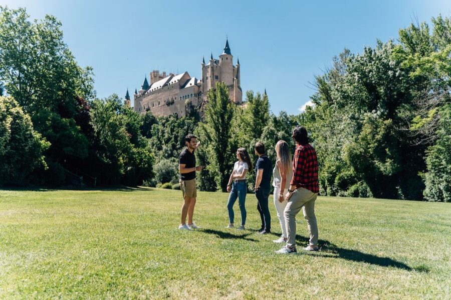 Segovia Private Guided Visit & Alcazar with High Speed Train - Should you book this Segovia day trip?