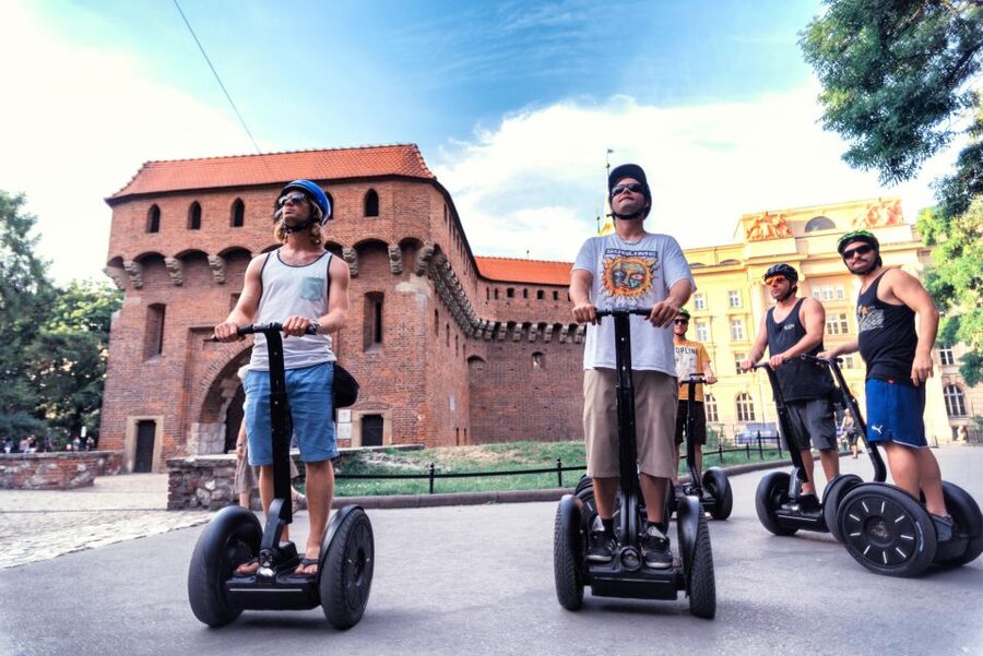 Segway Tour Krakow: Grand Tour (Old Town + Wawel Castle) - Why this two-hour route works well in Krakow