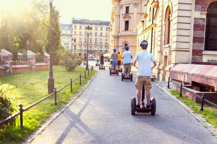 Segway Tour Krakow: Grand Tour (Old Town + Wawel Castle) - Wawel Hill and the royal center of Krakow