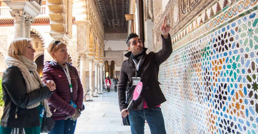 Seville: Alcázar and Cathedral Entry Ticket and Guided Tour - Meeting at Plaza del Triunfo