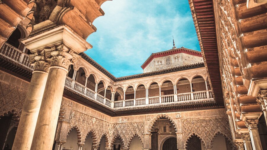 Seville: Alcazar, Cathedral, and Giralda Skip-the-Line Tour - Starting at Plaza Nueva and Constitution Avenue
