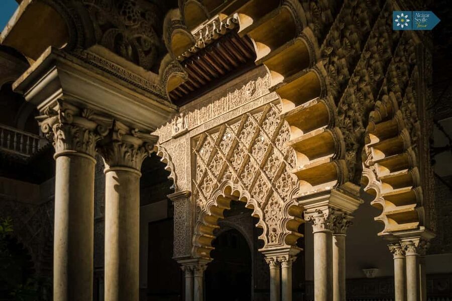 Seville: Alcázar, Cathedral & Giralda Skip-the-Line Tour - The Giralda and its 34 ramps
