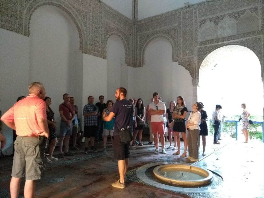 Seville: Alcázar Fast-Track Access with Guided Tour - Key points to know before you book