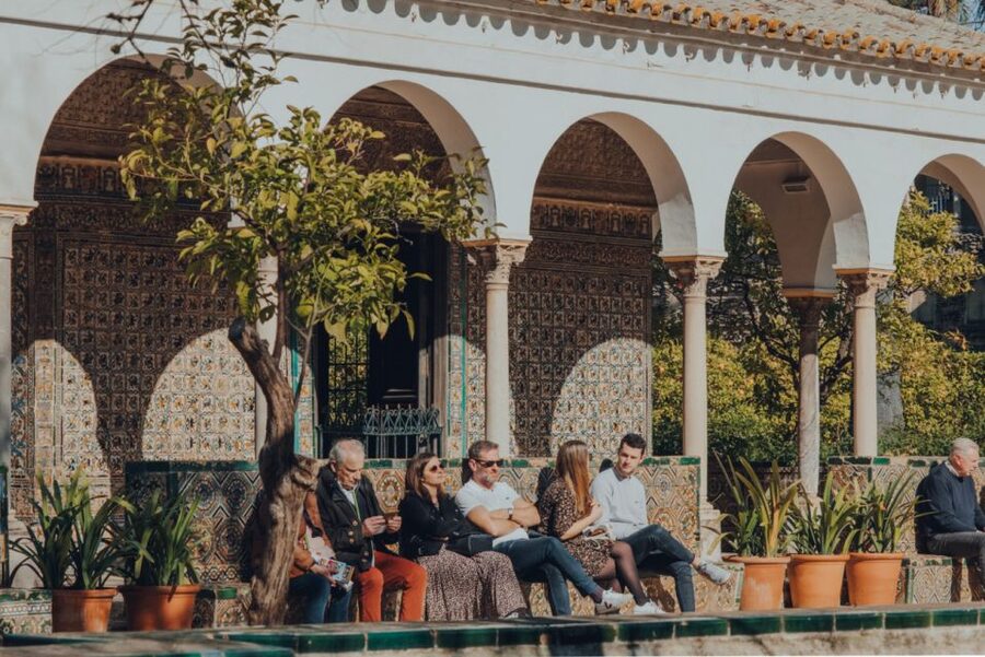 Seville: Alcázar Fast-Track Access with Guided Tour - Why the Alcázar deserves a guided visit