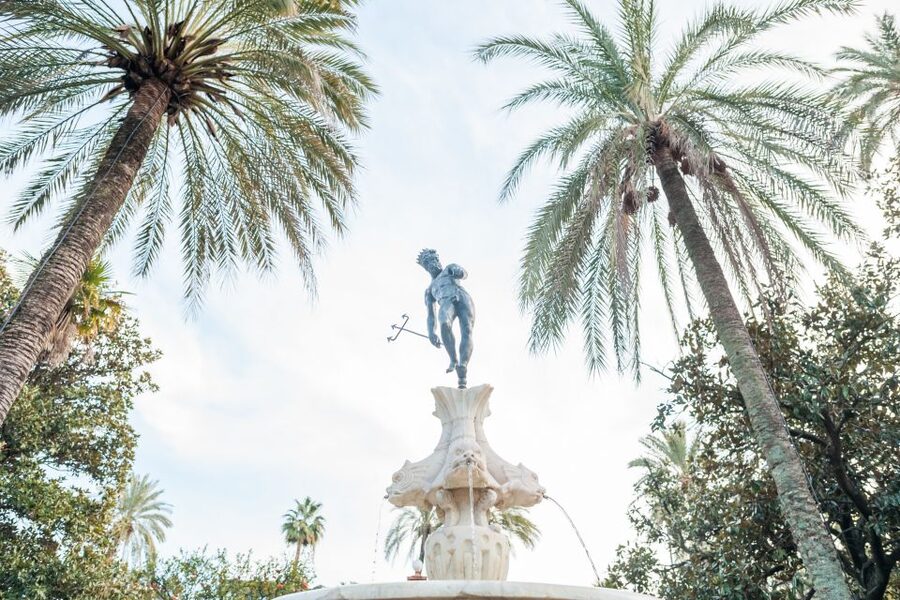 Seville: Alcazar Guided Tour with Entrance - Gardens, filming locations, and time on your own