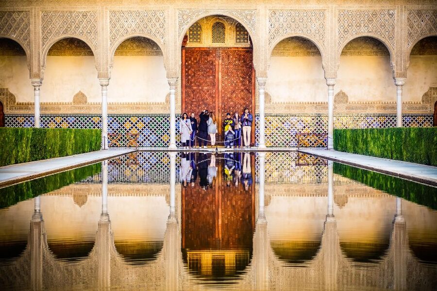 Seville: Alhambra Day Trip with Guide & Nasrid Palaces Entry - The physical demands of the visit
