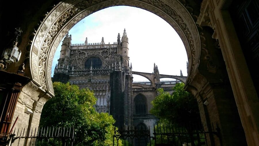 Seville: Cathedral & Alcázar Guided Tour with River Cruise - Is $81 a fair price?