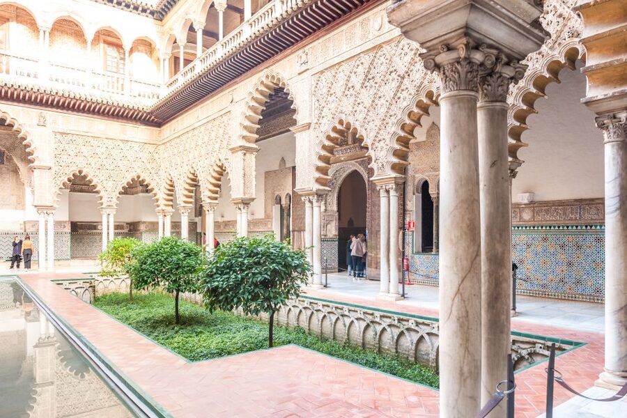 Seville: Cathedral, Giralda & Alcazar Entry With Guided Tour - Why this two-site tour works so well