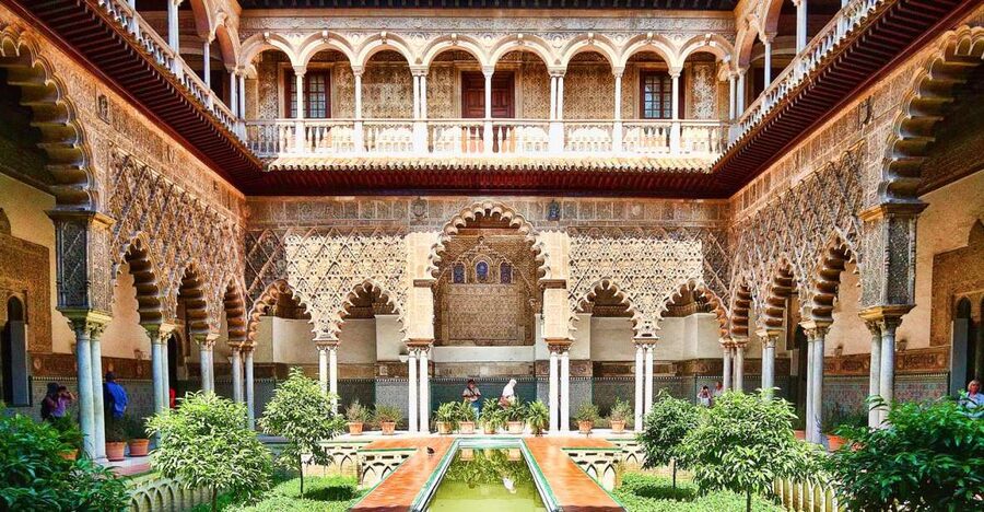Seville: Cathedral, Giralda & Alcázar Guided Tour - Key points to know before booking